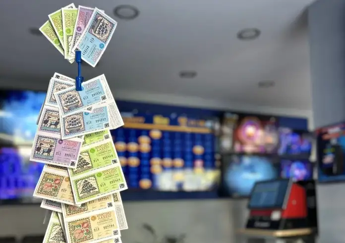 Πρωτοχρονιάτικο Λαχείο 2025: Πέντε λαχνοί, πέντε εκατομμύρια – Το μεγάλο έπαθλο