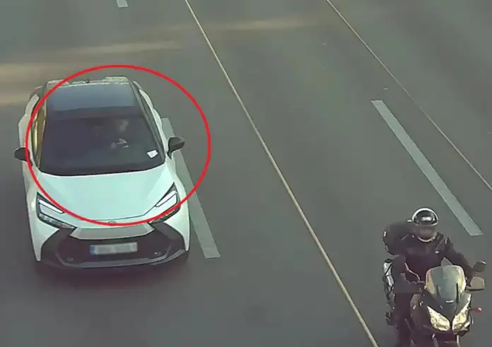 AI κάμερα «θέρισε» οδηγούς στη Συγγρού: Πρόστιμα 750.000 ευρώ σε μόλις 72 ώρες