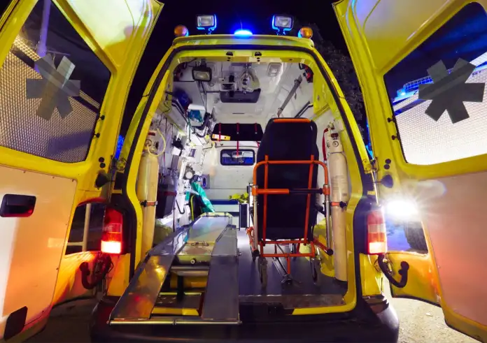 Ώρες αγωνίας στη Φιλιππιάδα: Μάχη για τη ζωή δίνει 16χρονος μετά από σοβαρό τραυματισμό με όπλο