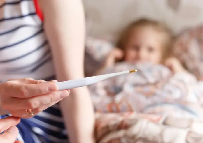 Συναγερμός για την «ύπουλη» υποπαραλλαγή Κ της γρίπης: Μεταδίδεται 2 ημέρες πριν τα συμπτώματα – 130 παιδιά στα νοσοκομεία