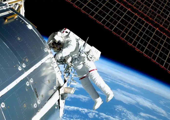 Διάστημα: Ιοί που εκπαιδεύτηκαν στον ISS επέστρεψαν στη Γη ως «υπερ-φονιάδες» βακτηρίων