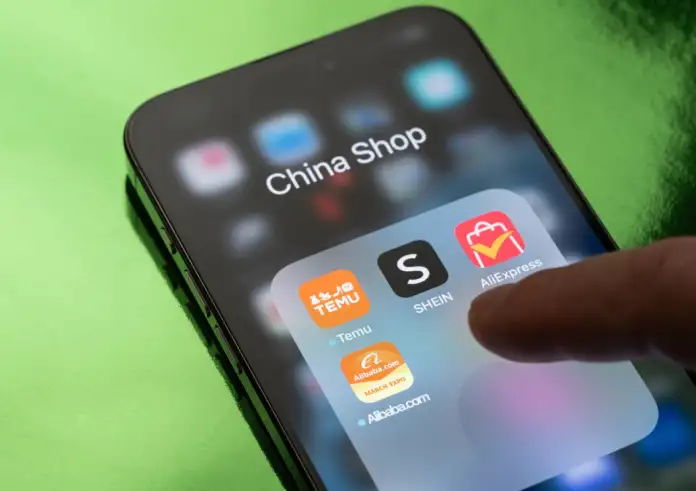 Φόρος - σοκ 2€ σε κάθε δέμα από Shein και Temu: Το ιταλικό «πείραμα» που γύρισε μπούμερανγκ