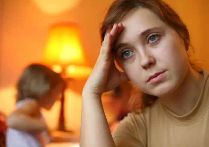 Decision Fatigue: Γιατί νιώθεις εξαντλημένος ενώ δεν έκανες χειρωνακτική δουλειά; Το κόλπο του Μαρκ Ζούκερμπεργκ