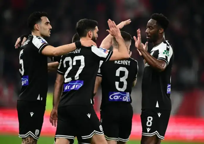 Ολυμπιακός – ΠΑΟΚ 0-2: «Ασπρόμαυρη» καταιγίδα στο Φάληρο – Στα ημιτελικά ο ΠΑΟΚ με υπογραφή Μύθου