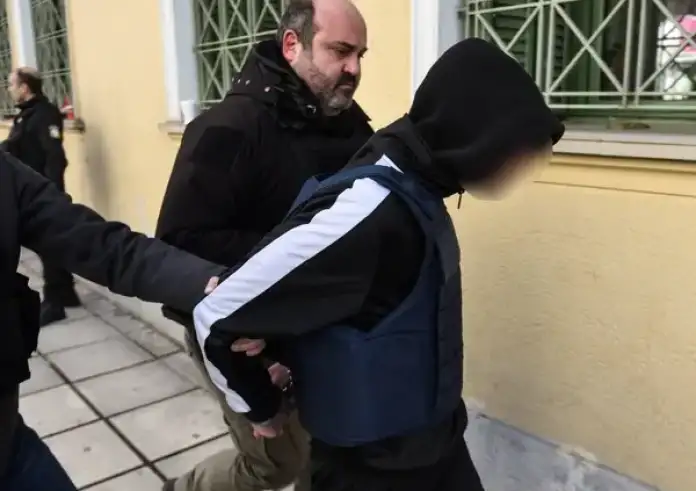 Σέρρες: Προφυλακιστέος ο 15χρονος για τον θάνατο του 17χρονου – Ανατροπή με «κρυφούς» δράστες: «Δεν τον σκότωσε ένας»