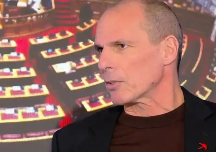 Άγριος καβγάς Βαρουφάκη – Χαριτάτου στον αέρα του OPEN: «Αυτό που λέτε είναι δώρο για τους εμπόρους ναρκωτικών!»