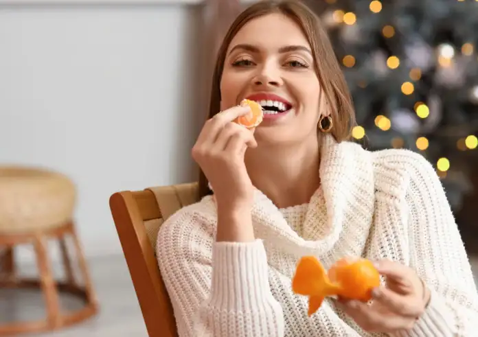 Γιατί ο χειμώνας «ανοίγει» την όρεξη; Οι 5 λόγοι που η δίαιτα αποτυγχάνει μετά το κρύο και πώς να σταματήσετε