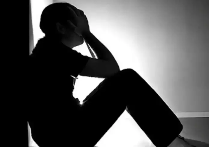 «Γιατί παιδάκι μου;»: Η συγκλονιστική εξομολόγηση πατέρα για την αυτοκτονία της 16χρονης κόρης του