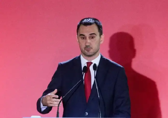 Σεισμός στη Νέα Αριστερά: Αποχώρηση Μπίστη και άλλων 9 στελεχών με «βολές» για την Κεντροαριστερά