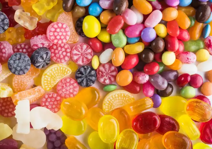 ΗΠΑ: Ανιχνεύθηκε αρσενικό σε δημοφιλείς καραμέλες – Έκθεση-σοκ από τη Φλόριντα