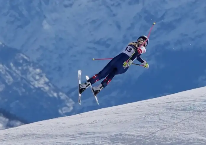 Σοκ στους Χειμερινούς Ολυμπιακούς: Με ελικόπτερο αποχώρησε η Λίντσεϊ Βον μετά από φρικιαστική πτώση – Αγωνιζόταν με κομμένο χιαστό!