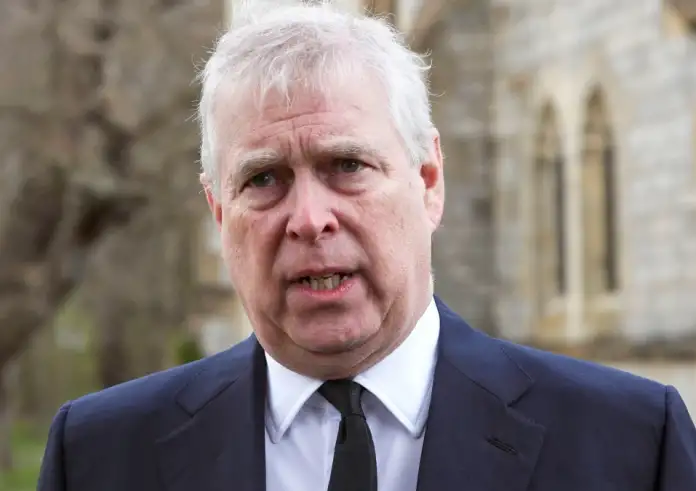 Η απελευθέρωση του πρίγκιπα Άντριου 12 ώρες μετά: Ένα γεγονός που συγκλόνισε