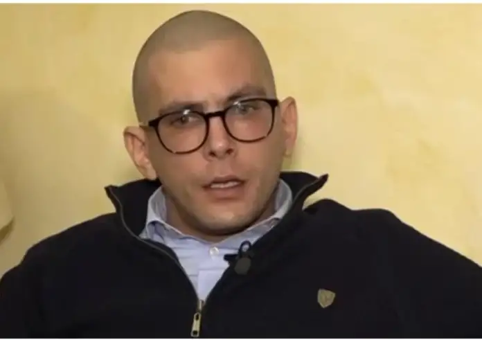 Συγκινεί ο δήμαρχος του Άη Στράτη για τη μάχη του με τον καρκίνο: «Δεν είναι πλέον επάρατη νόσος, να τον κοιτάξουμε στα μάτια»