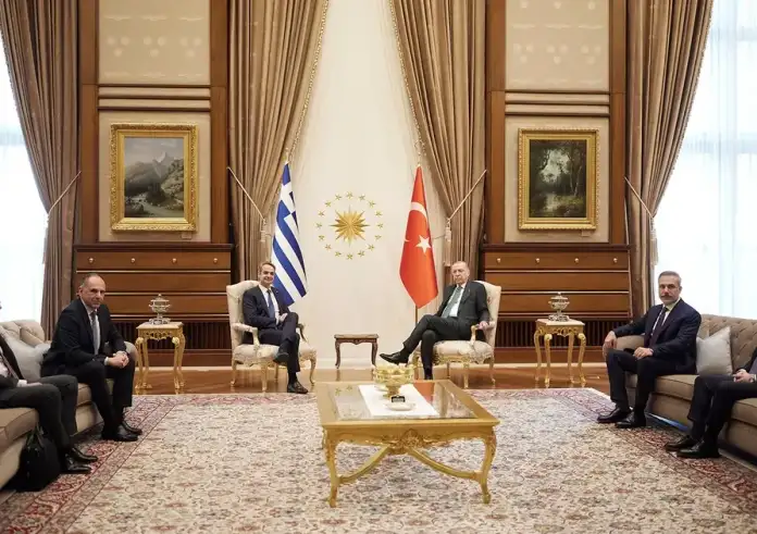 Συνάντηση Μητσοτάκη – Ερντογάν στην Άγκυρα: Το κλίμα, η ατζέντα και το «μήνυμα ειρήνης»