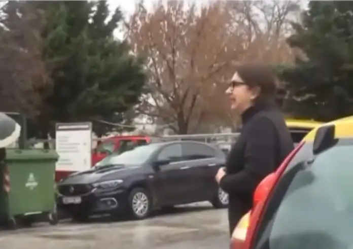 Ένταση στα Τρίκαλα: Ξέσπασμα πολίτη κατά των «χειροκροτητών» του ιδιοκτήτη της Βιολάντα