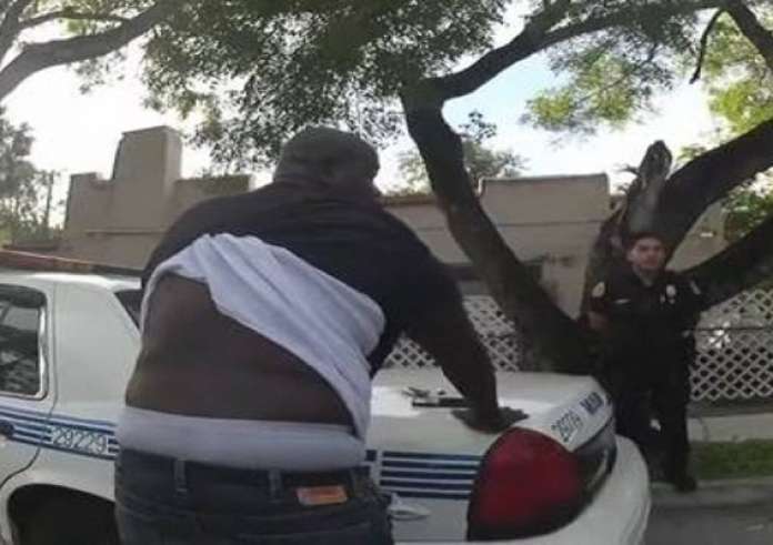 Μαϊάμι: Η αστυνομία συνέλαβε  άντρα γιατί έκλεψε το δικό του αμάξι