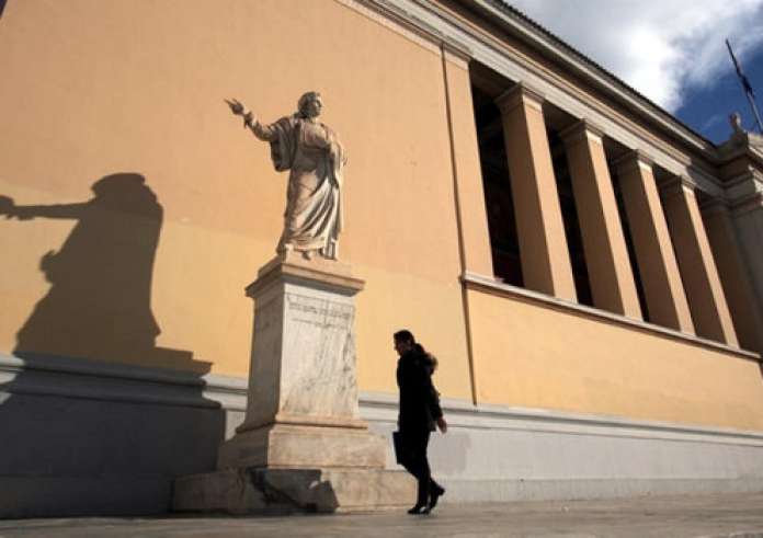 Υπουργείο Παιδείας: Όλες οι αλλαγές. Τα τμήματα που ιδρύονται σε ΑΕΙ και ΤΕΙ