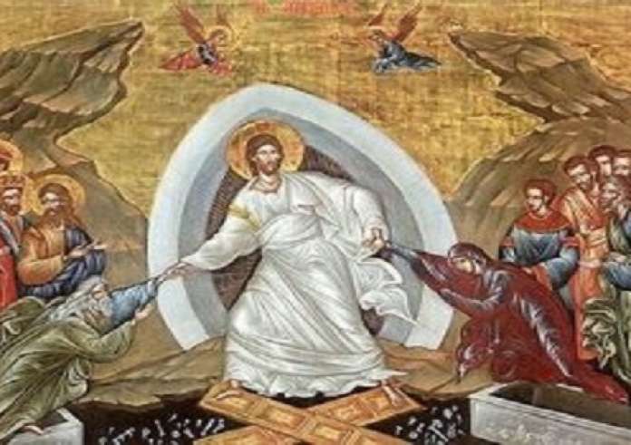 Χριστός Ανέστη! Τα πρωτοσέλιδα των εφημερίδων και τα κυριότερα madata