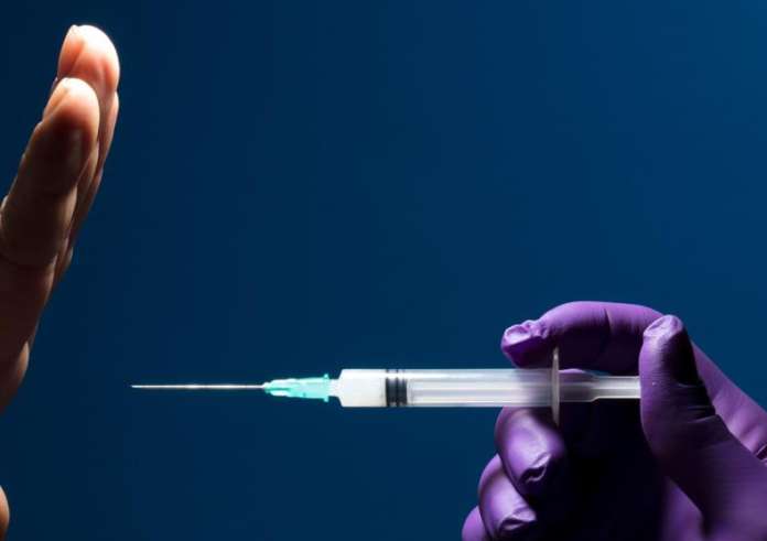 Εμβόλια: Οι προκλήσεις του φετινού χειμώνα