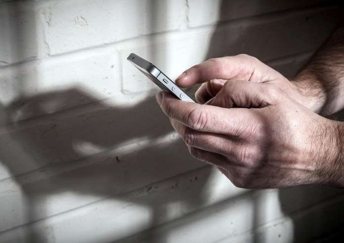 Γιατί μας τηλεφωνούν από άγνωστους διεθνείς αριθμούς – Πώς δουλεύει η απάτη