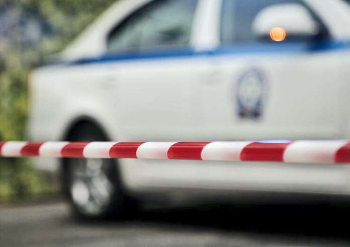 ΕΛ.ΑΣ.: Σύλληψη γνωστού λιμενικού από το Εκβιαστών για σχέση με «νονούς» της νύχτας