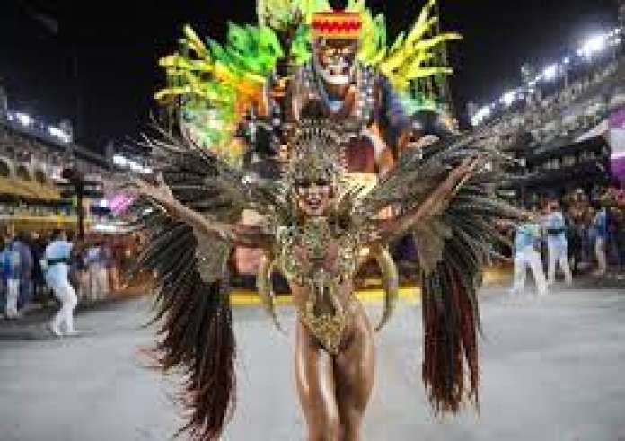 Καρναβάλι: Υπερθέαμα στο Ρίο ντε Τζανέιρο (Βίντεο)