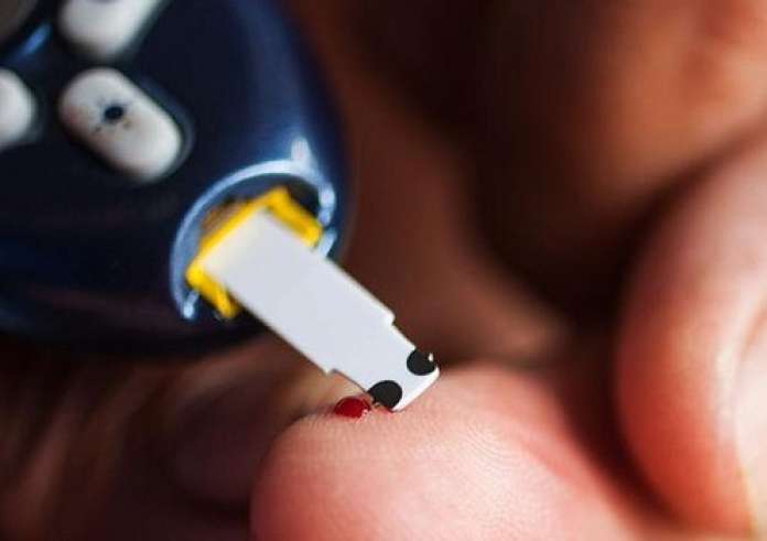 Διαβήτης: Το ύπουλο σημάδι που εντοπίζεται στα μάτια και άλλα 6 συμπτώματα