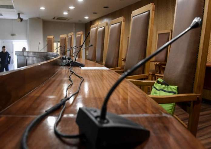 Οργισμένοι οι δικαστές κατά Φλωρίδη - Τριήμερη αποχή από τις έδρες