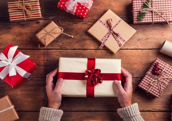 Σήμερα 21 Δεκεμβρίου γιορτάζει ο Θεμιστοκλής και η Ιουλία