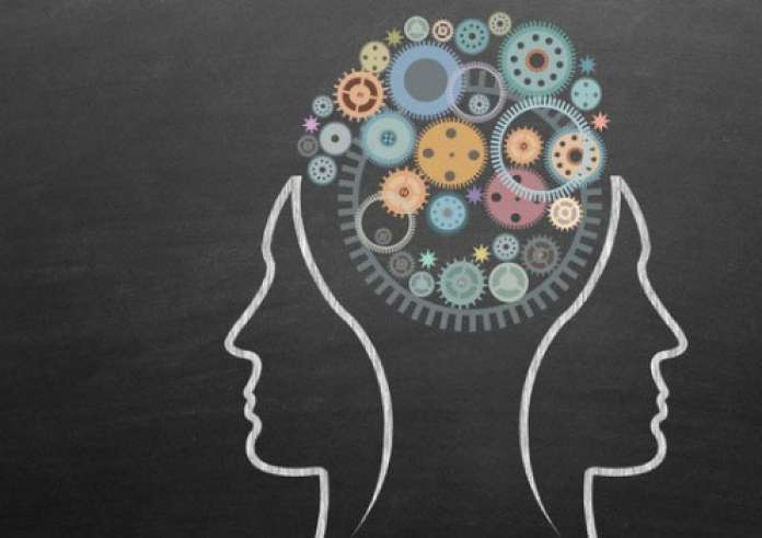 Η τροφή που θωρακίζει τον εγκέφαλο και μειώνει τον κίνδυνο άνοιας, σύμφωνα με τους ειδικούς