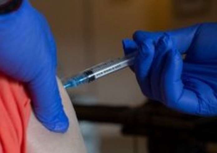 Μελέτη: Το εμβόλιο για τον έρπητα ζωστήρα μειώνει τον κίνδυνο καρδιαγγειακής νόσου