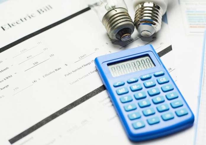 Νέα επιβάρυνση για τις επιχειρήσεις: 20€ εισφορά ανά εργαζόμενο στον ΕΦΚΑ μέχρι το τέλος Αυγούστου