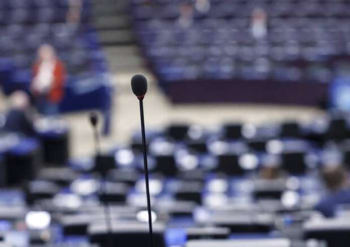 Ευρωεκλογές: Πολιτικές αναταραχές και μούδιασμα στην Ευρώπη μετά την άνοδο της Ακροδεξιάς