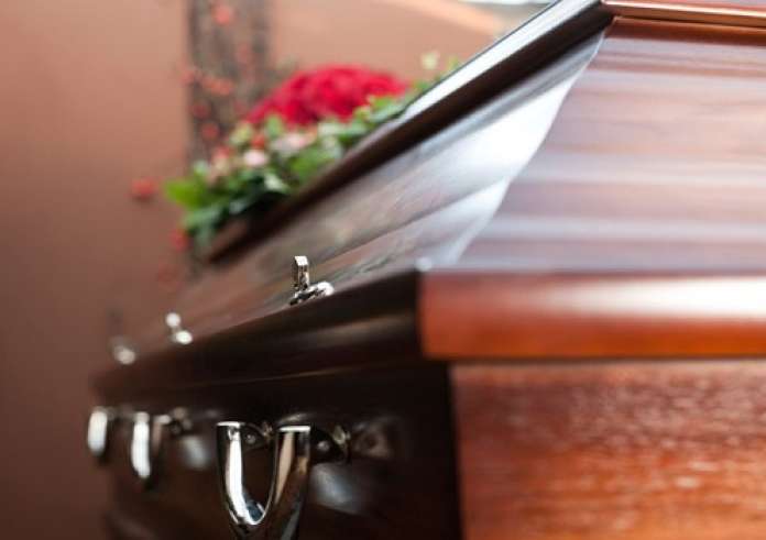 Εταιρία προσφέρει για να σε θάψει ζωντανό με 57.000 ευρώ