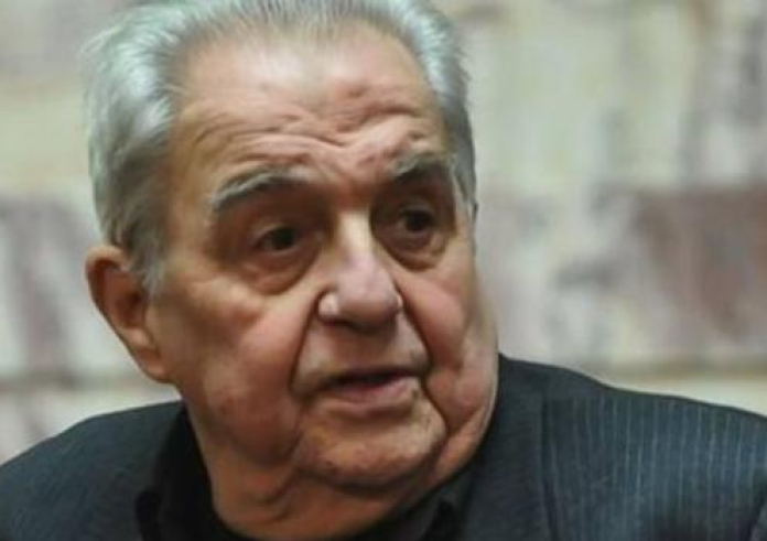 Στο νοσοκομείο ο Αλέκος Φλαμπουράρης