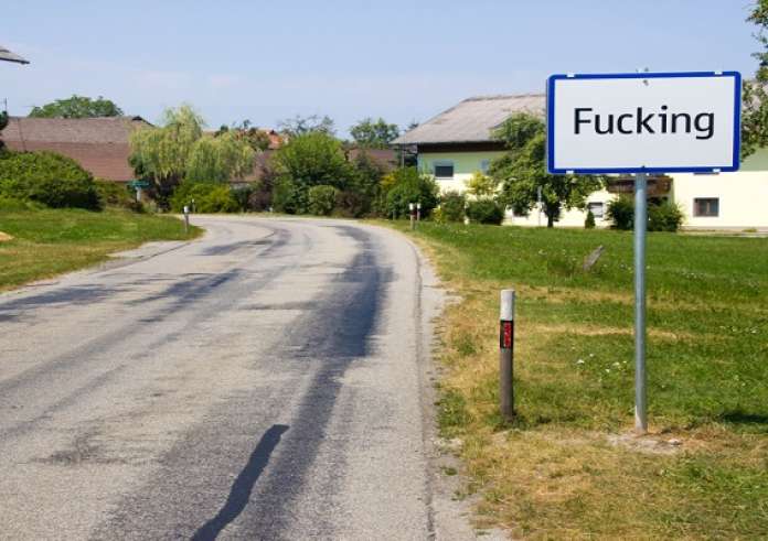 Αυτά είναι τα 10 πιο περίεργα ονόματα πόλεων στον κόσμο