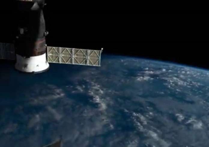 Εντυπωσιακό βίντεο καταγράφει την περιστροφή της γης