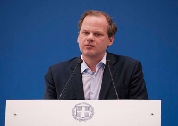 Επιστολή Καραμανλή στους γαλάζιους βουλευτές: Στείλτε με στο δικαστήριο