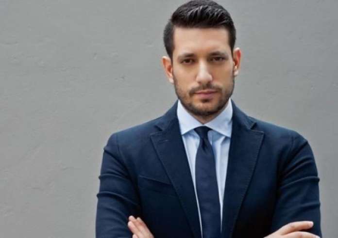 Αντιπαραθέσεις Κυρανάκη και οδηγών ταξί για τον νέο ΚΟΚ – Αύριο η ακρόαση στη Βουλή