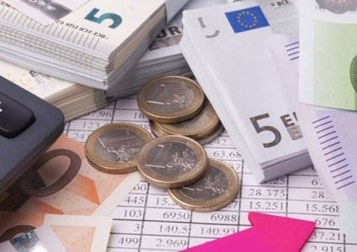 Επιδόματα Ιουλίου: Ποιοι θα δουν περισσότερα χρήματα και πόσα