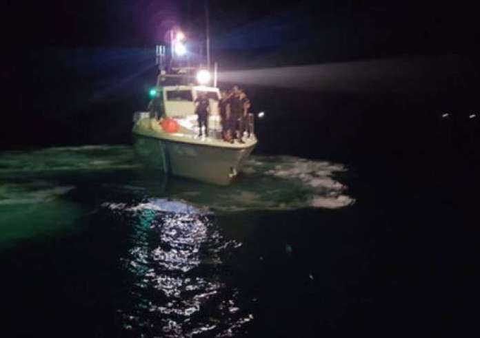 Συναγερμός ανοιχτά της Σύρου: Επιχείρηση διάσωσης σε ιστιοφόρο με δύο επιβαίνοντες