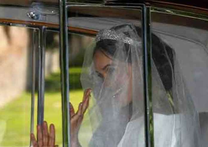 Πρωτοσέλιδα σαββατιάτικων εφημερίδων και madata του Σαββάτου, 19 Μαΐου