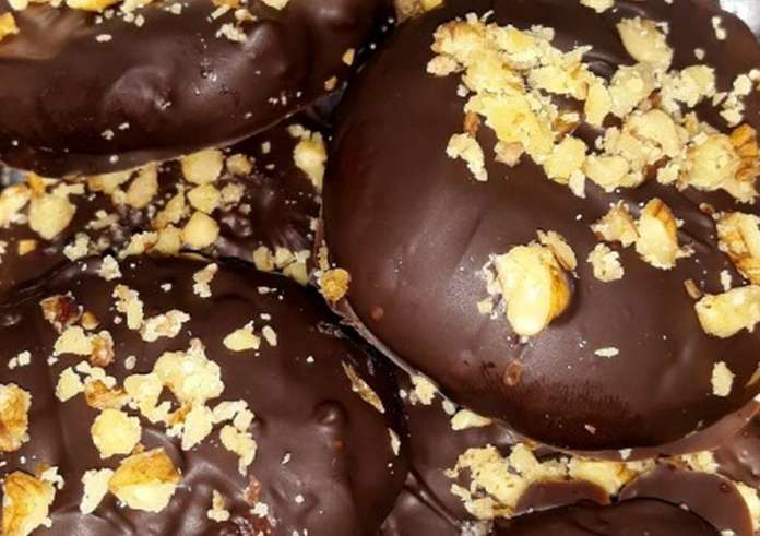 Μια πάστα που πέρυσι κόστιζε 2 ευρώ, φτάνει πλέον τα 4: Στα ύψη οι τιμές των γλυκών