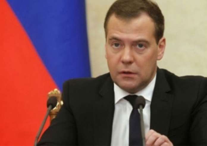 Ο Μεντβέντεφ άφησε ανοιχτό το ενδεχόμενο χρήσης πυρηνικών όπλων στην Ουκρανία