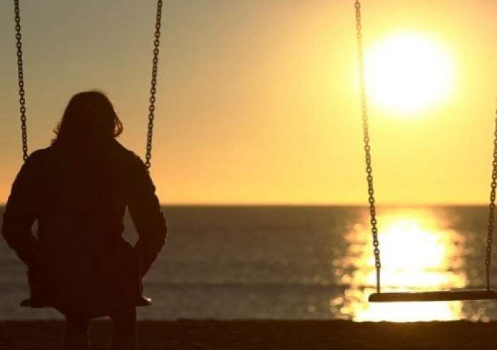 Τα 10 σημάδια που δείχνουν ότι κάποιος προχωρά στη ζωή χωρίς κανένα στήριγμα