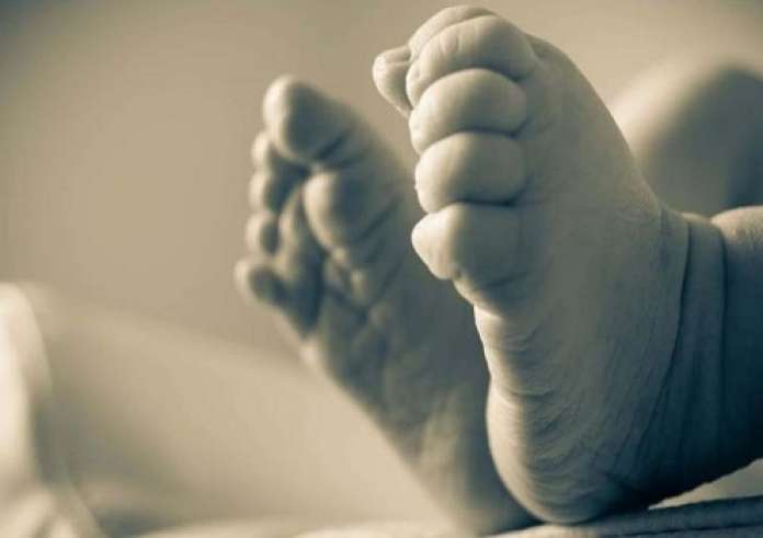 Πάρος: Αντιφάσεις των γονιών για το νεκρό βρέφος – Το πόρισμα του ιατροδικαστή