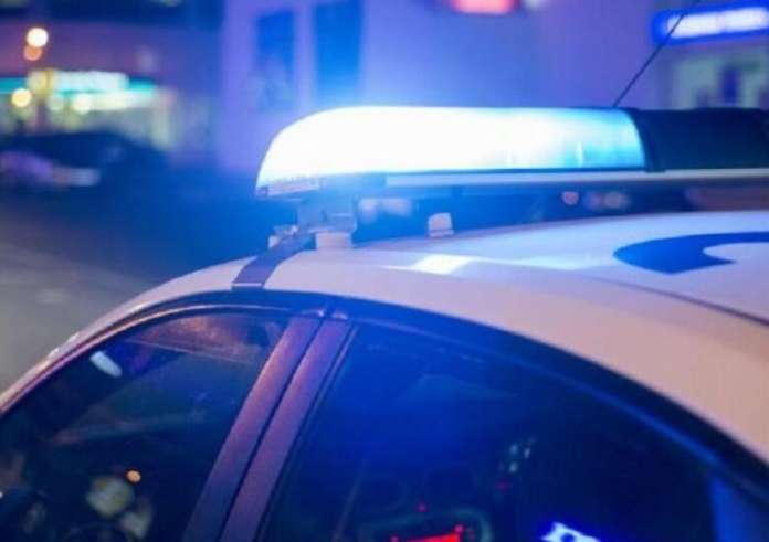 Βίαιο επεισόδιο στο Μουζάκι – Τρία άτομα στο νοσοκομείο μετά από επίθεση με μαχαίρι