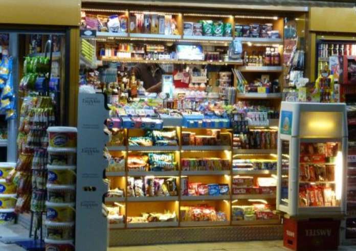 Με ταυτότητα πλέον η αγορά τσιγάρων και αλκοόλ – Ψηφίστηκε το νομοσχέδιο του υπουργείου Υγείας