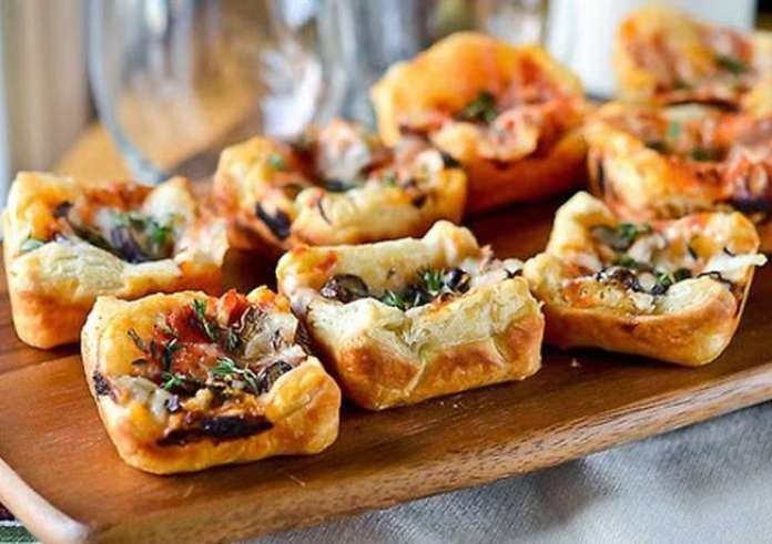 Εκπληκτική συνταγή για νηστίσιμη πίτσα