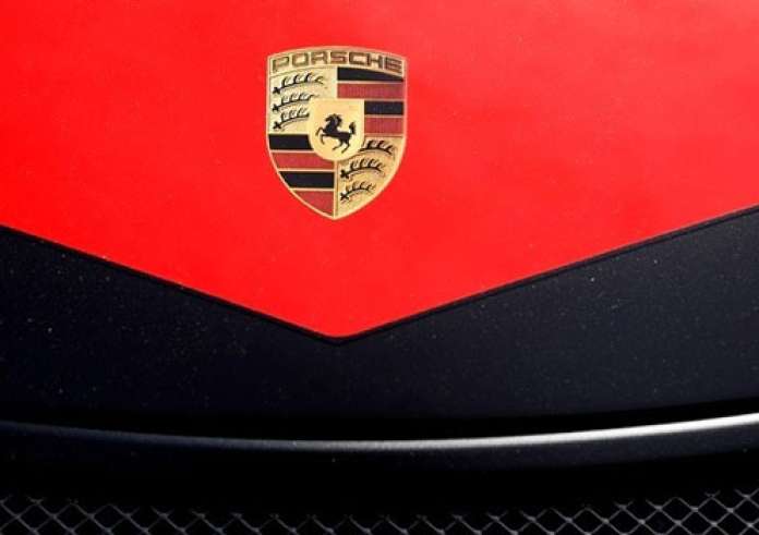Porsche: Κατακόρυφη πτώση στις πωλήσεις και απώλεια του 30% των κερδών της στο 1ο τρίμηνο